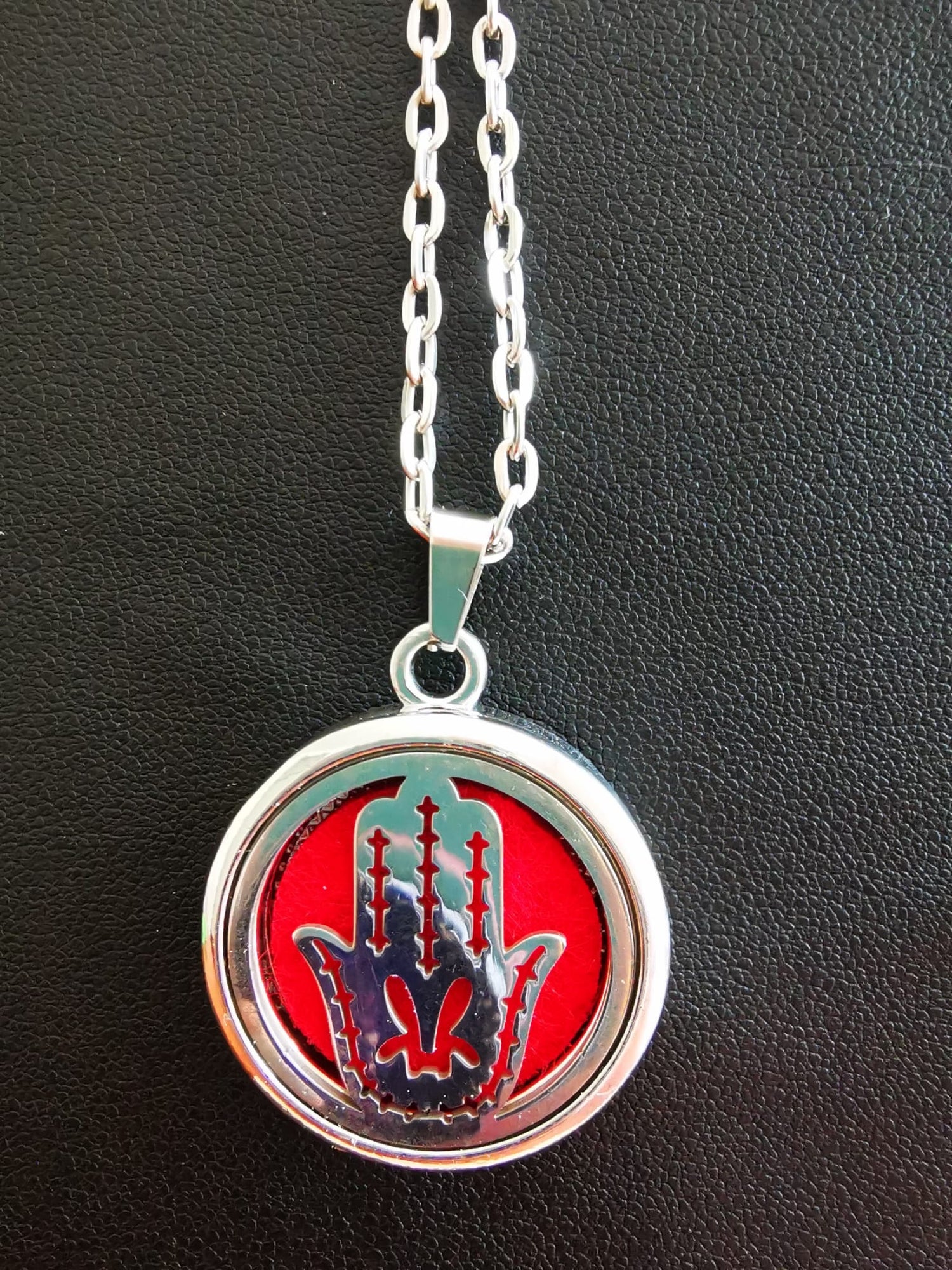 Parfümkette Hand - aromazauberei